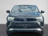 Opel Grandland 1.2 Turbo 130PK Elegance 10.000KM!!! BTW Auto | Climate Control | AGR-Sportstoelen | Stuurverwarming + Stoelverwarming+ voorruitverwarming | Navigatie By App| Apple Car play/Android Auto |  |Cruise | 17"LM-Velgen | PDC | LED Verlichting | Digitaal Dashboard | All Season banden | Trekgewicht 1400 kg ( Vestiging - Vianen Tel: 0347-371248 ) Foto