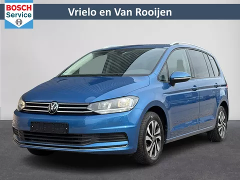 Volkswagen Touran 1.5 TSI Active 7p | ACC | Clima | Cruise | Navi | Carplay | Stoelverwarming | Dodehoek detectie | ( Vestiging - Nieuwegein ) Volkswagen Touran 1.5 TSI Active 7p | ACC | Clima | Cruise | Navi | Carplay | Stoelverwarming | Dodehoek detectie | ( Vestiging - Nieuwegein )